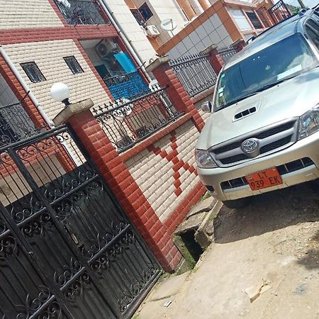 Hotel Ange Raphael Douala Exterior foto
